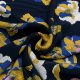 Мраморная вискоза (яркие цветы на темно-синем) (009177)