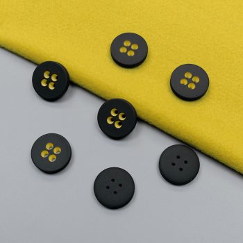 Пуговицы пластиковые, черный с желтым, прорезиненные, 28 мм (013582)