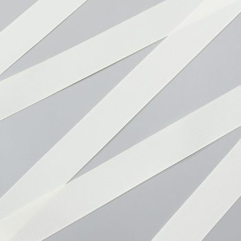 Репсовая лента полиэстер, 25 мм, молочный (цвет 004) (013721)