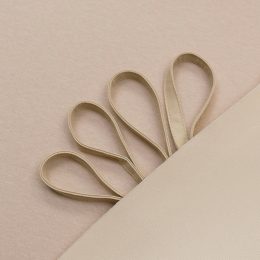 Бельевой поролон, 3 мм, обж. миндаль, Германия (013960) Бельевой поролон, 3 мм, обж. миндаль, Германия (013960)