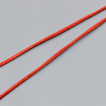 Шнур атласный круглый, 2 мм, красный (014130)