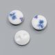 Пуговицы пластиковые, лилово-голубые цветы, 25 мм (008777)