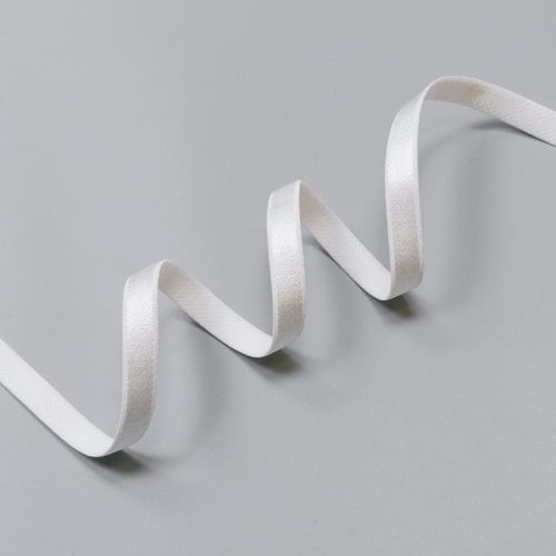 Резинка бретелечная 10 мм, молочный, 740/10 (Lauma) (014821) Резинка бретелечная 10 мм, молочный, 740/10 (Lauma) (014821)