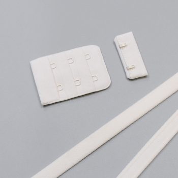 Застежка крючки и петли микрофибра, 38 мм, 3 ряда, молочный, Corseteria (014833) Застежка крючки и петли микрофибра, 38 мм, 3 ряда, молочный, Corseteria (014833)