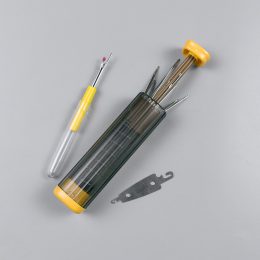 Магнитная игольница с кнопкой, желтая (014863) Магнитная игольница с кнопкой, желтая (014863)