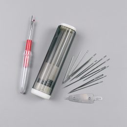 Магнитная игольница с кнопкой, белая (014864) Магнитная игольница с кнопкой, белая (014864)